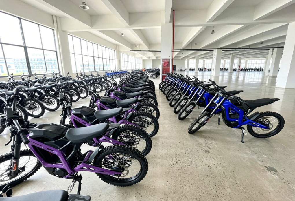 SHANSU finished vehicle warehouse ready for export